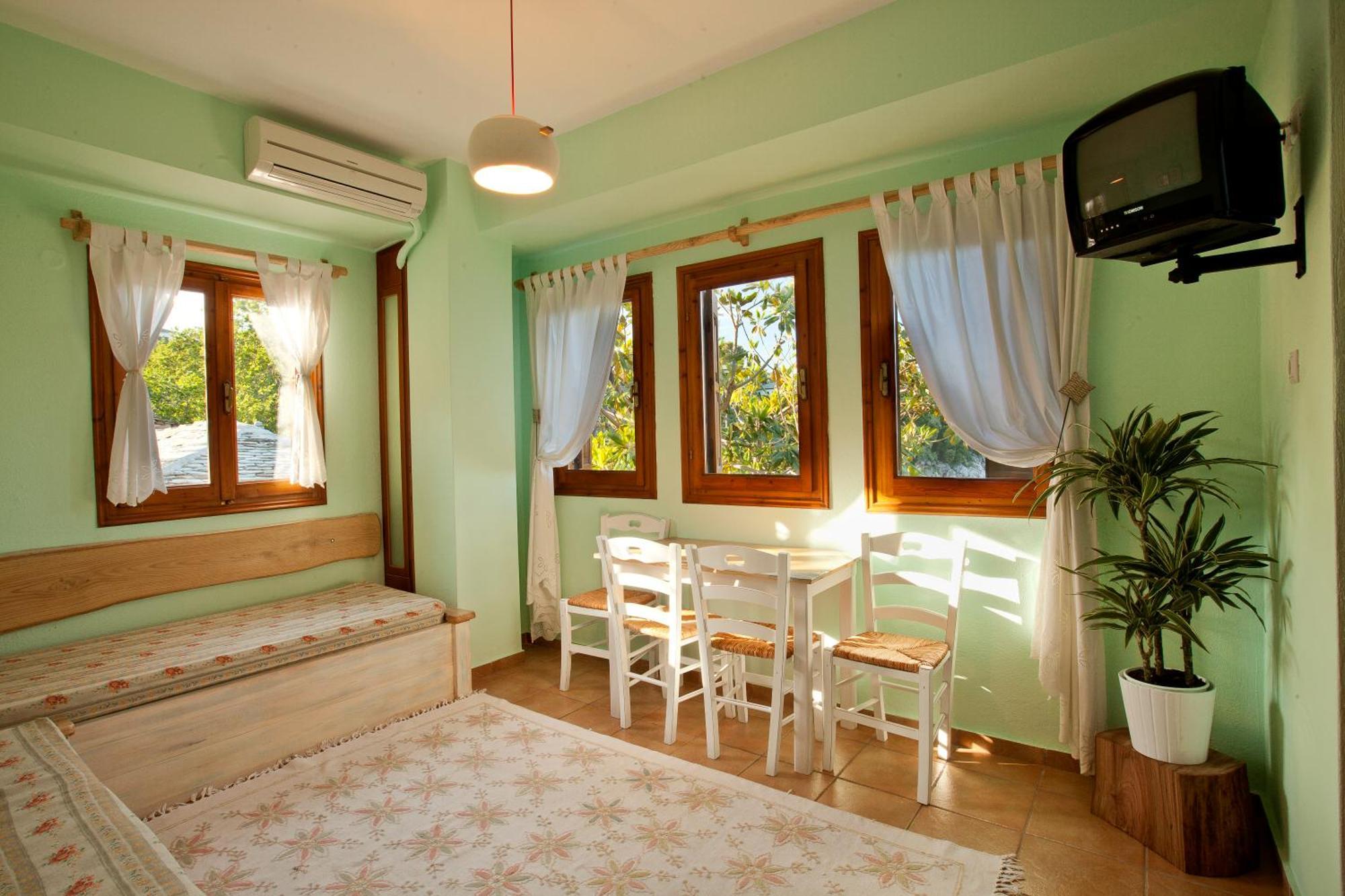 Victoria'S Guesthouse Damouchari Exterior foto